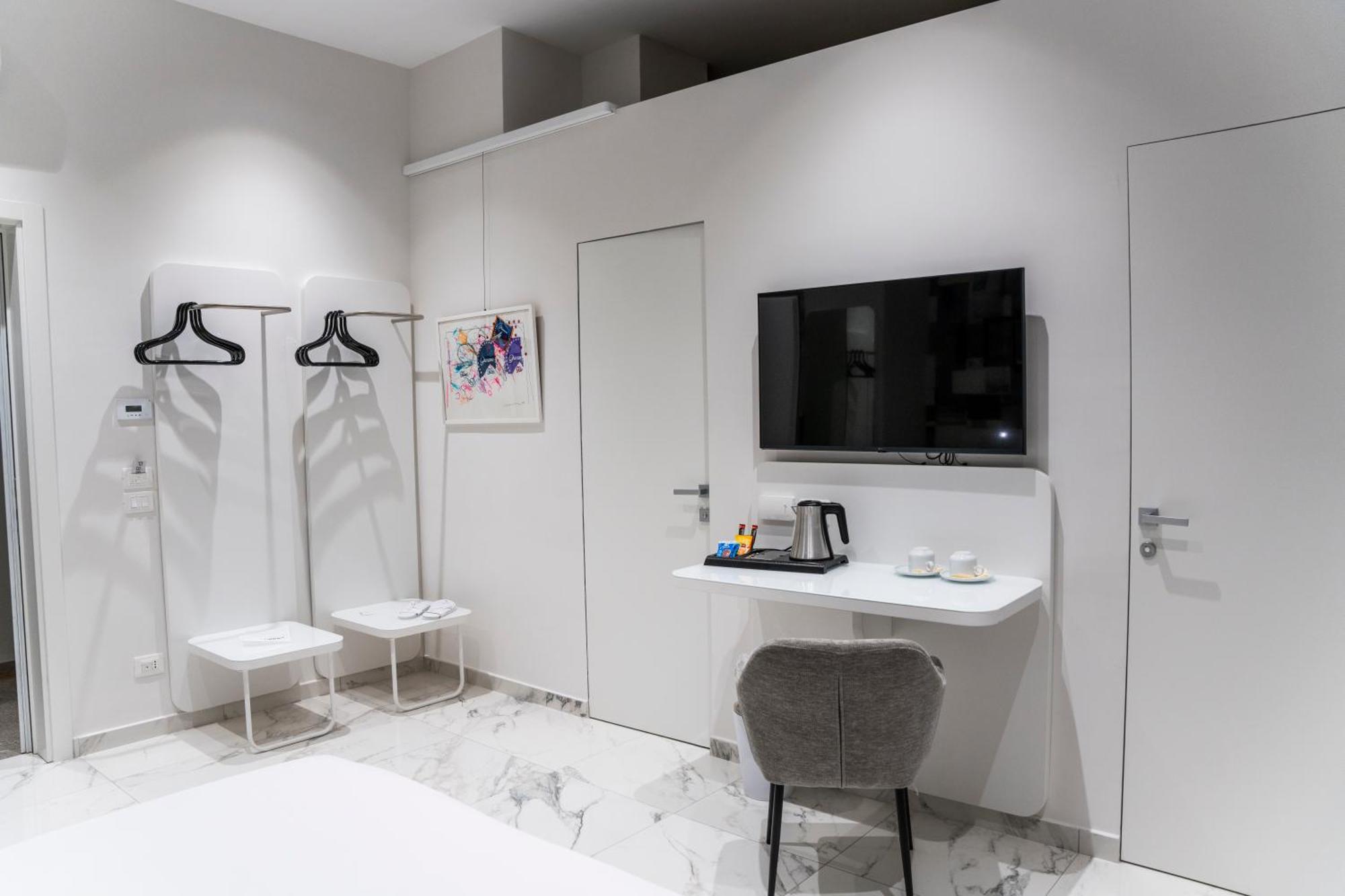 Soul Art Hotel Неаполь Экстерьер фото